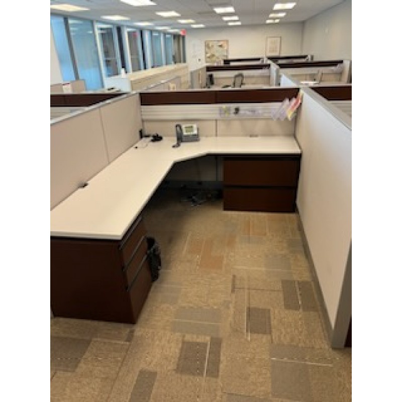 USED CUBICLES, SOUTH FLORIDA, PREOWNED CUBICLES, LOW WALL CUBICLES