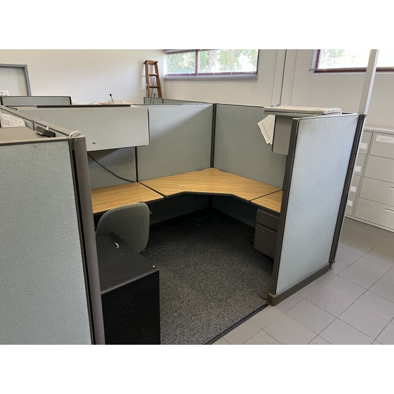 USED CUBICLES, UNIGROUP CUBICLES, CUBICLE SUITE, USED OFFICE FURNITURE, CHEAP OFFICE FURNITURE