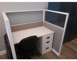 Low Price NEW 4' x 2' CALL CENTER CUBICLE / - Herman Miller AO2 Clone