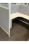 CUBICLE WITH SLIDING DOOR | 3